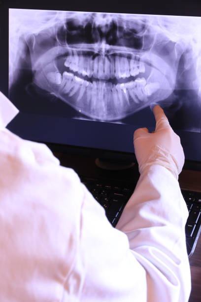 Best Holiday Emergency Dentist in Aledo, IL