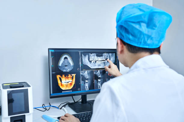 Best Emergency Dental Services for Seniors in Aledo, IL